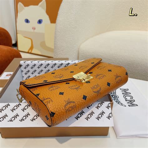 bagsoffer yupoo ysl wallet